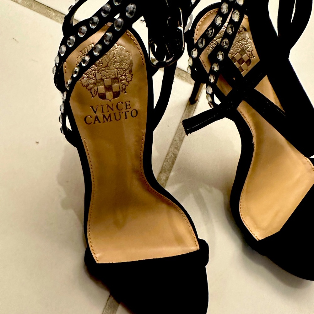 Vince Camuto heels